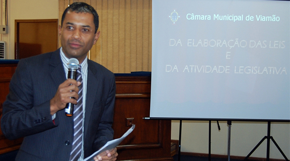 2013_Escola Legislativa_Ver
